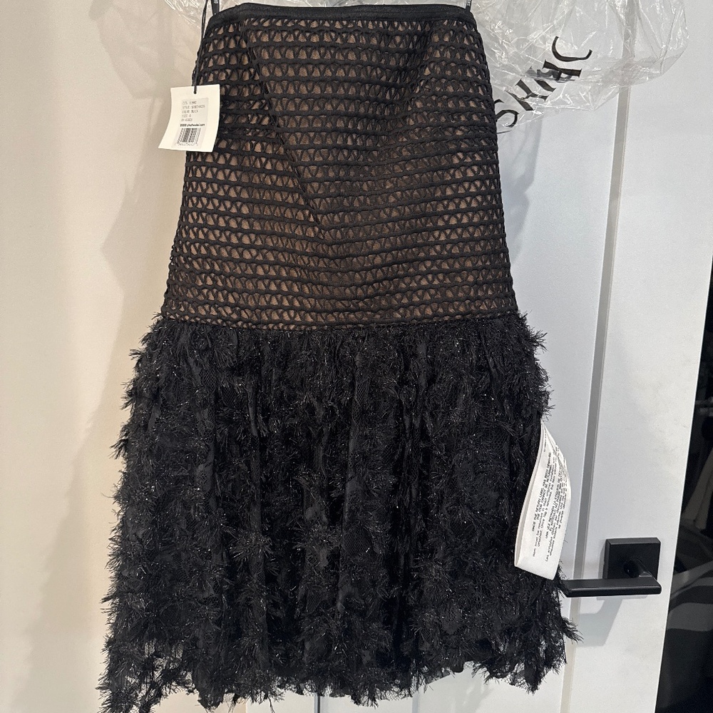 Tadashi Shoji Lula Flower Embellished Mini Dress (size 6 with tags)